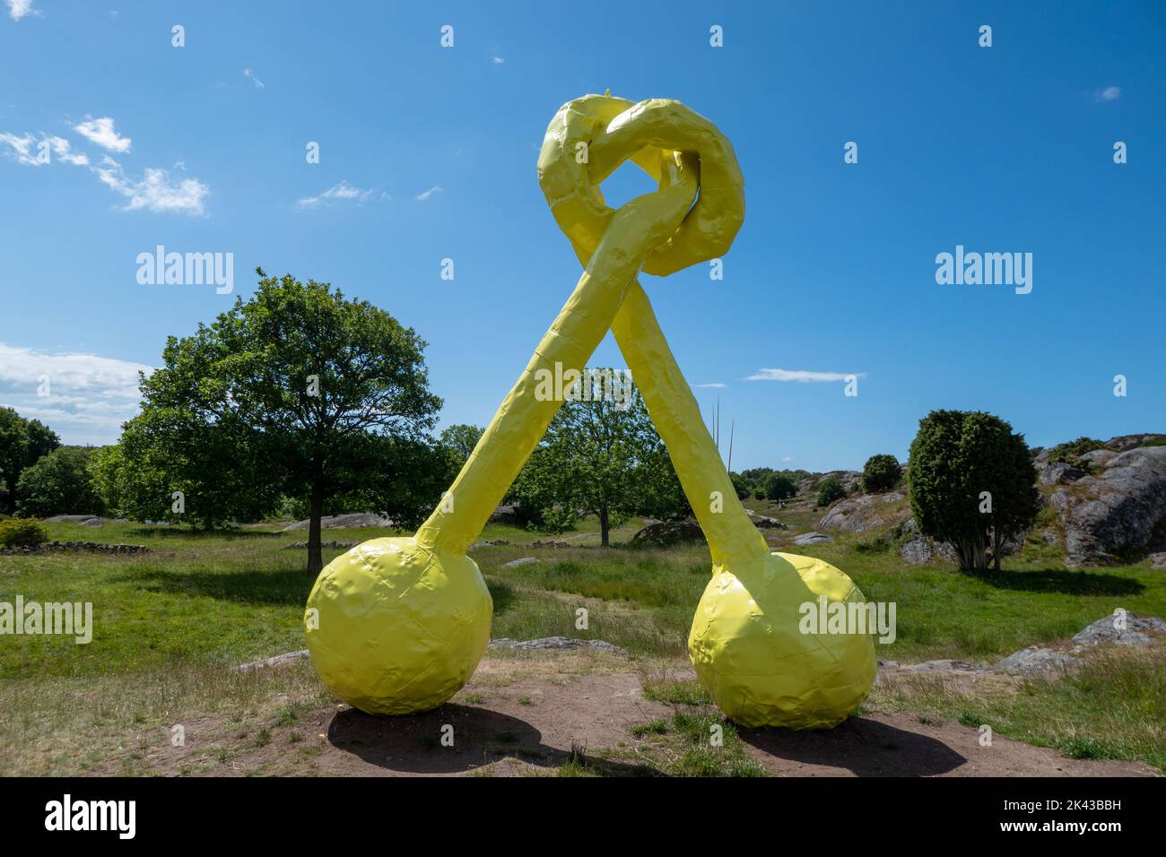 'Pendela' di Anna Fasshauer al Pilane Sculptures 2022 in Svezia Foto Stock