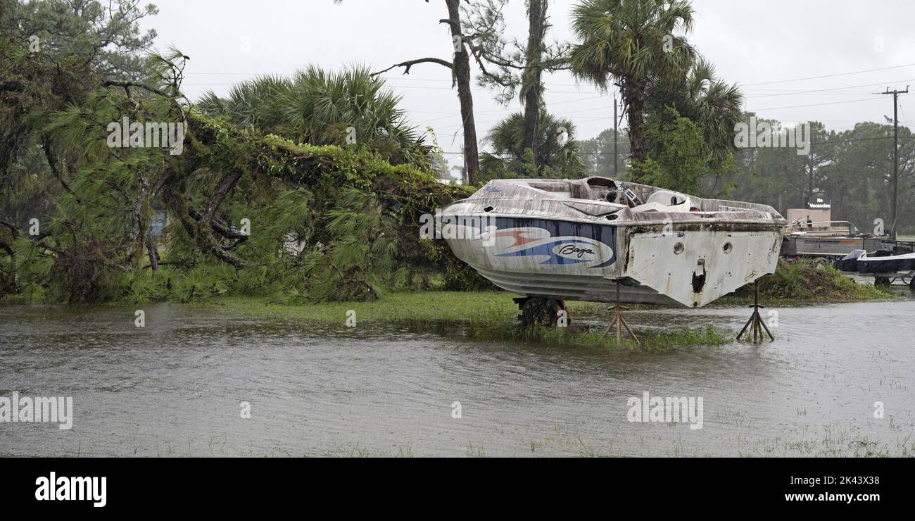 Orlando, Florida, 29 settembre 2022. L'uragano Ian è caduto sopra un piede della pioggia che causa le inondazioni flash lungo la costa di spazio ad est di Orlando, Florida il giovedì 29 settembre 2022. Foto di Joe Marino/UPI Credit: UPI/Alamy Live News Foto Stock