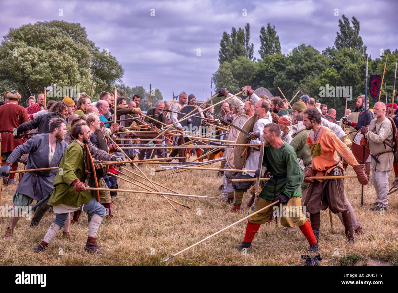 Battaglia dei vichinghi, Trelleborg Vikings Festival, Trelleborg, Danimarca Foto Stock