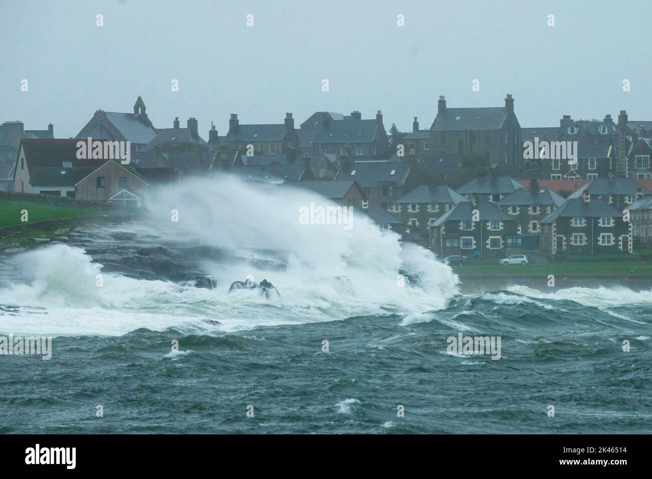 Lerwick, Shetland, Scozia. 30th settembre 2022. Lerwick in Shetland è stato colpito da forza 9 galee il Venerdì. Credit: Dave Donaldson/Alamy Foto Stock