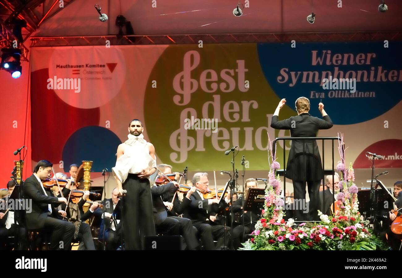 Vienna, Austria. 08 maggio 2019. Festival della gioia a Vienna. EVA Ollikainen dirige l'Orchestra Sinfonica di Vienna Foto Stock