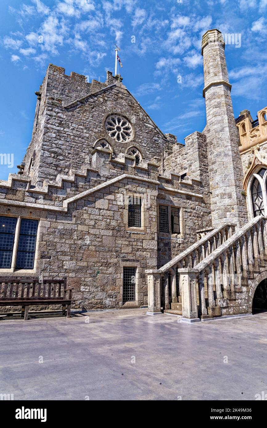 La Chiesa in cima al Monte San Michele - la corna controparte di Mont Saint-Michel in Normandia. Marazion - Cornovaglia, Inghilterra, Regno Unito. 1 Foto Stock