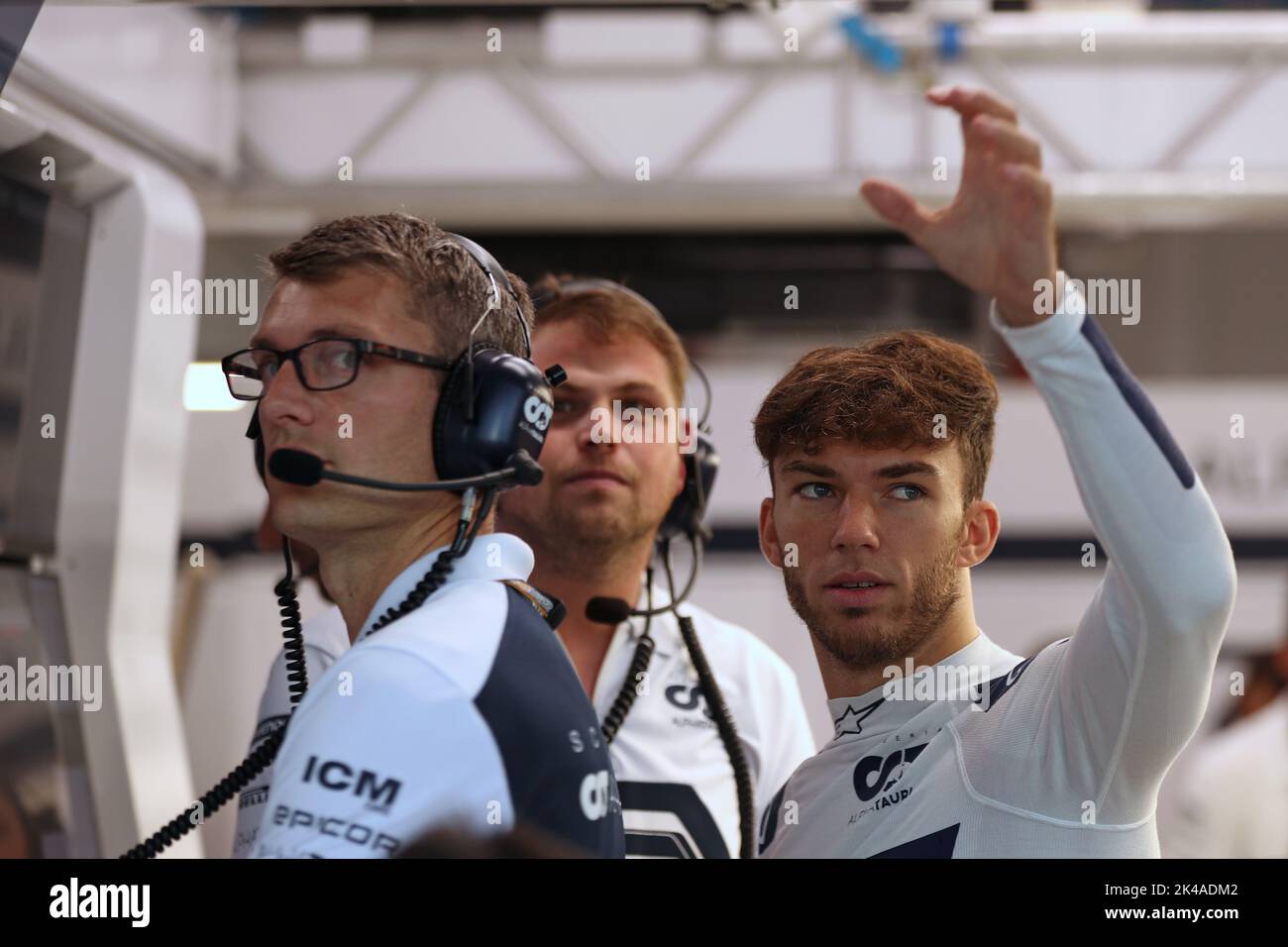 Singapore. 1st 2022 ottobre ; Marina Bay, Singapore, Gran Premio FIA di Formula 1: Giornata di qualificazione: Scuderia AlphaTauri, Pierre Gasly Credit: Action Plus Sports Images/Alamy Live News Foto Stock