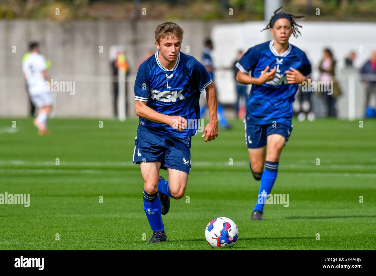 Swansea, Galles. 1 ottobre 2022. Ryan Huke di Charlton Athletic durante il gioco della Professional Development League tra Swansea City Under 18 e Charlton Athletic Under 18 alla Swansea City Academy di Swansea, Galles, Regno Unito, il 1 ottobre 2022. Credit: Duncan Thomas/Majestic Media. Credit: Majestic Media Ltd/Alamy Live News Foto Stock