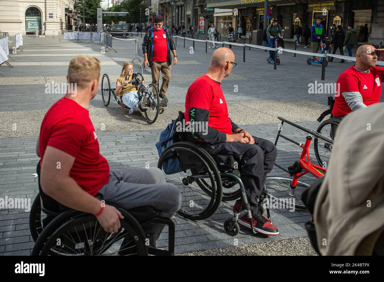 L'immagine mostra l'evento 'Road to Paris' in occasione del Paralympic Day 2022, sabato 01 ottobre 2022 a Bruxelles, in attesa dei Giochi Paralympic 2024 di Parigi. FOTO DI BELGA JAMES ARTHUR GEKIERE Foto Stock