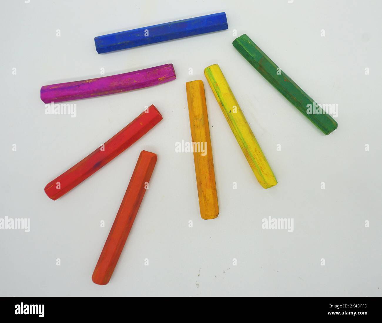 Disegno a gessetti colorati colorful immagini e fotografie stock ad alta  risoluzione - Alamy