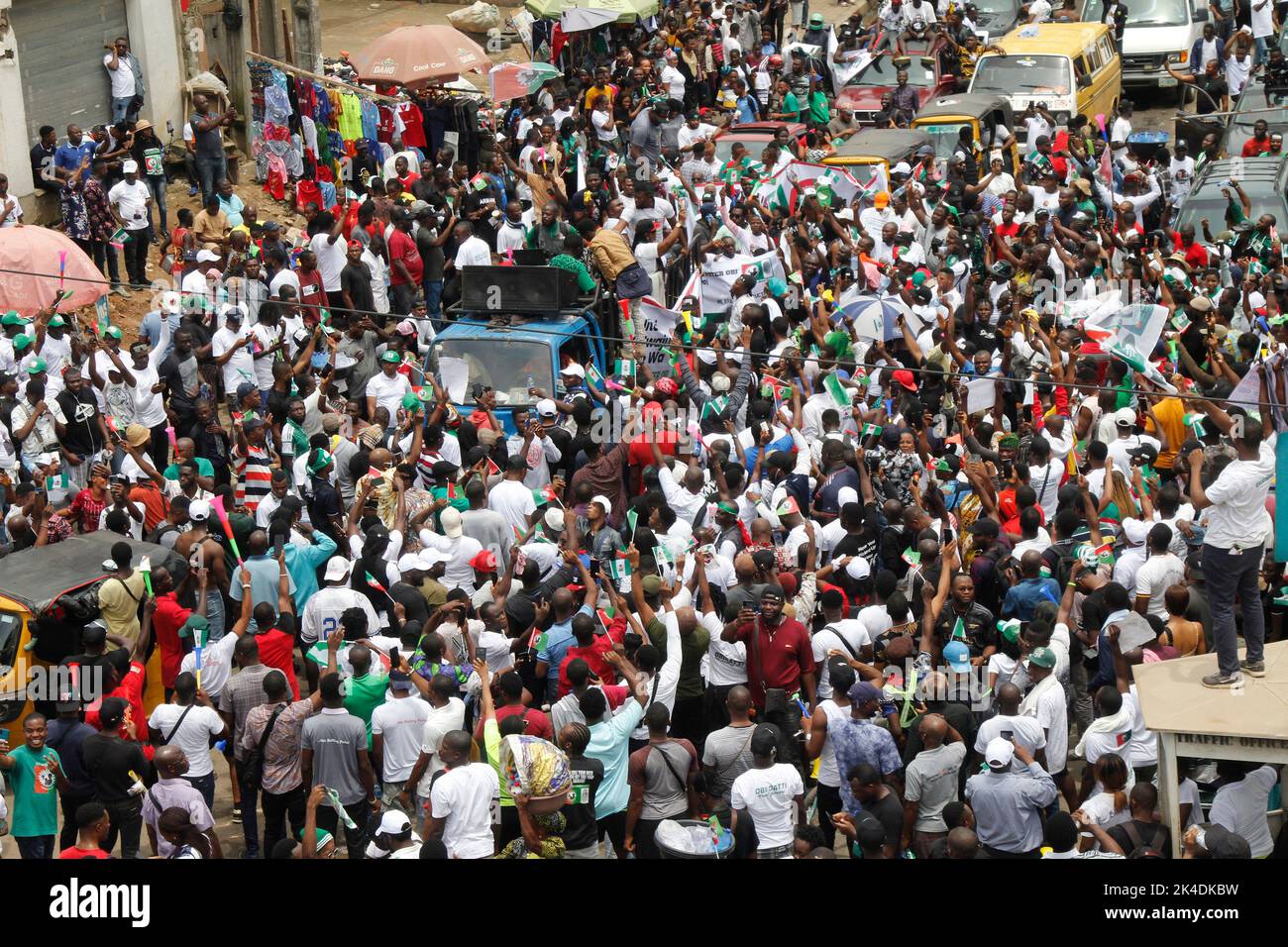 Lagos, Nigeria 1st ottobre 2022 sostenitori (alias obbediente) di Peter OBI, candidato presidenziale del Partito laburista alle elezioni presidenziali del 2023, si tengono un raduno a Ikeja, Lagos, Nigeria, sabato 1 ottobre, 2022. Foto di Adekunle Ajayi Credit: Adekunle Ajayi/Alamy Live News Foto Stock