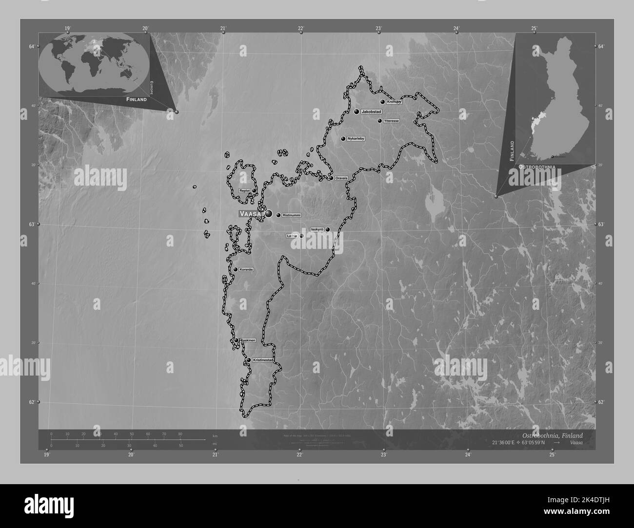 Ostrobothnia, regione della Finlandia. Mappa in scala di grigi con laghi e fiumi. Località e nomi delle principali città della regione. Angolo ausiliario basso Foto Stock