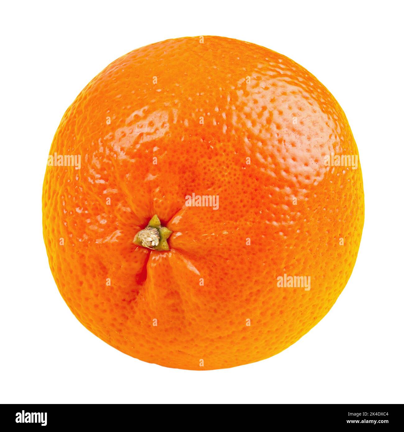 Mandarino, agrumi mandarino isolato su fondo bianco. Il file contiene il percorso di ritaglio. Foto Stock