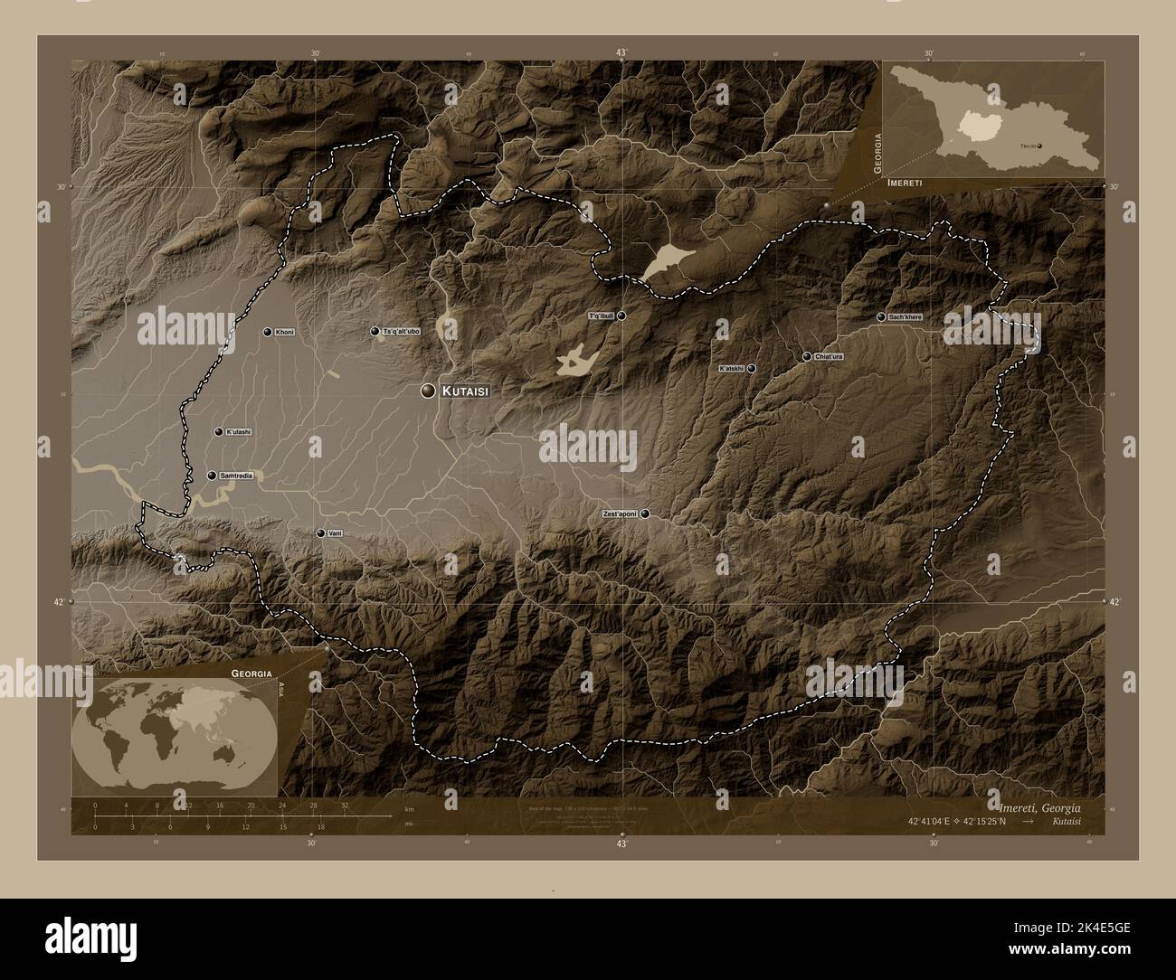 Imereti, regione della Georgia. Mappa dell'altitudine colorata in tonalità seppia con laghi e fiumi. Località e nomi delle principali città della regione. Angolo auxi Foto Stock