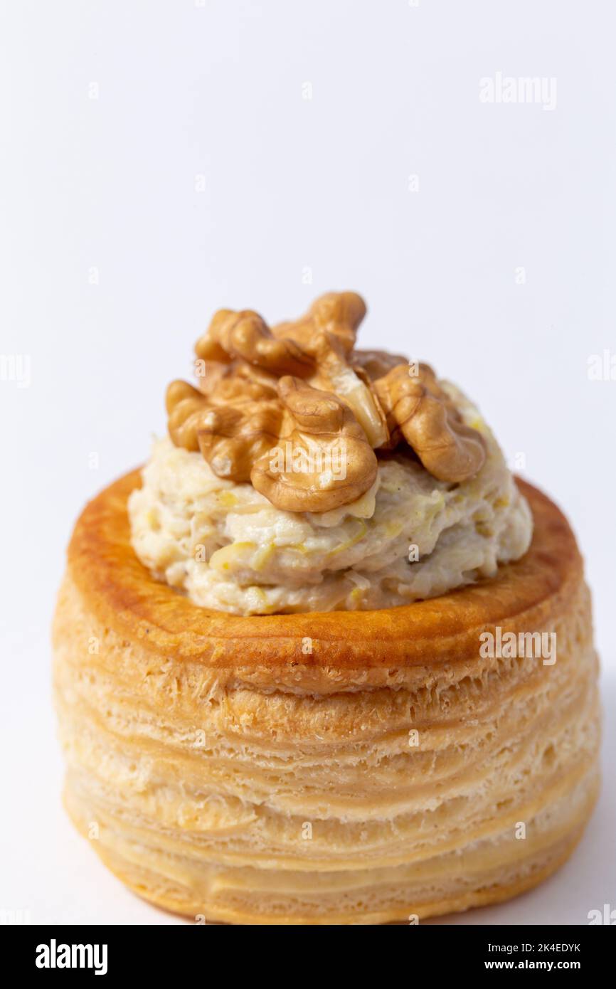 vol au vent con crema e noce Foto Stock