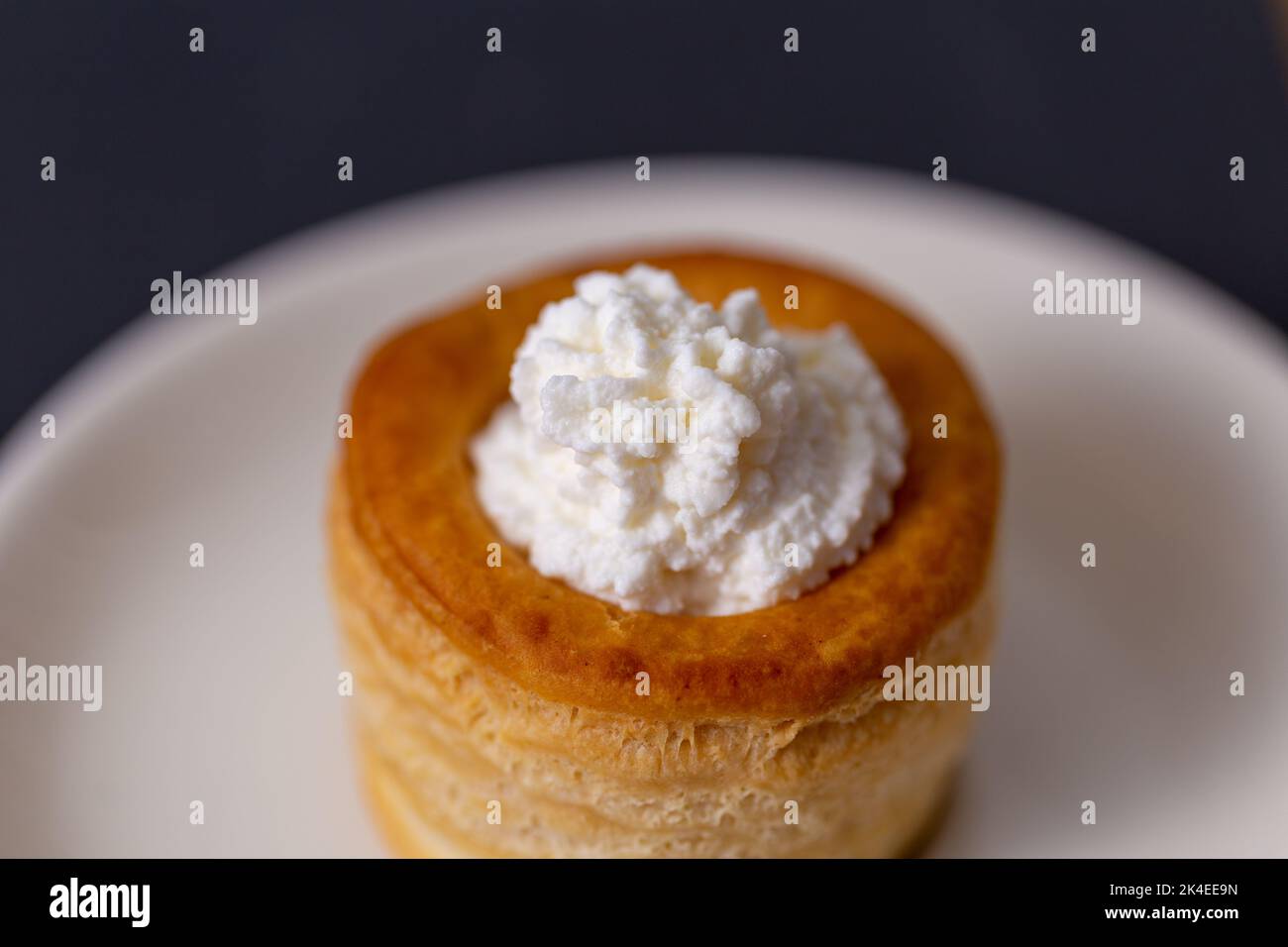 vol au vent con crema Foto Stock