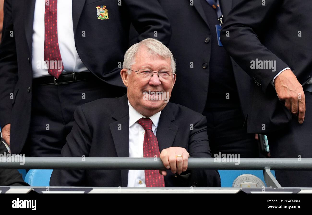 Manchester, Inghilterra, 2nd ottobre 2022. Sir Alex Ferguson prende posto nel registi durante la partita della Premier League all'Etihad Stadium, Manchester. L'immagine di credito dovrebbe essere: Andrew Yates / Sportimage Foto Stock