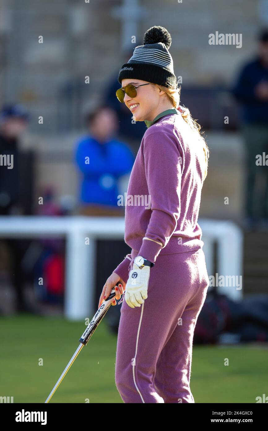 St Andrews, Scozia 1st ottobre 2022. Kathryn Newton sul green di prova
