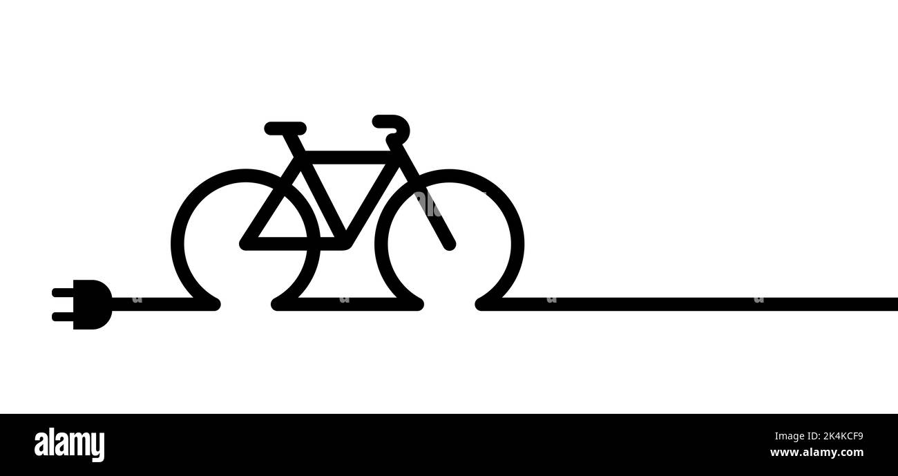 Bicicletta elettrica ecologica, cartello di addebito e-bike. Spina elettrica, caricabatterie per bicicletta. Biciclette in un parcheggio per biciclette, simbolo del punto di ricarica della centrale elettrica. Piatto v Foto Stock