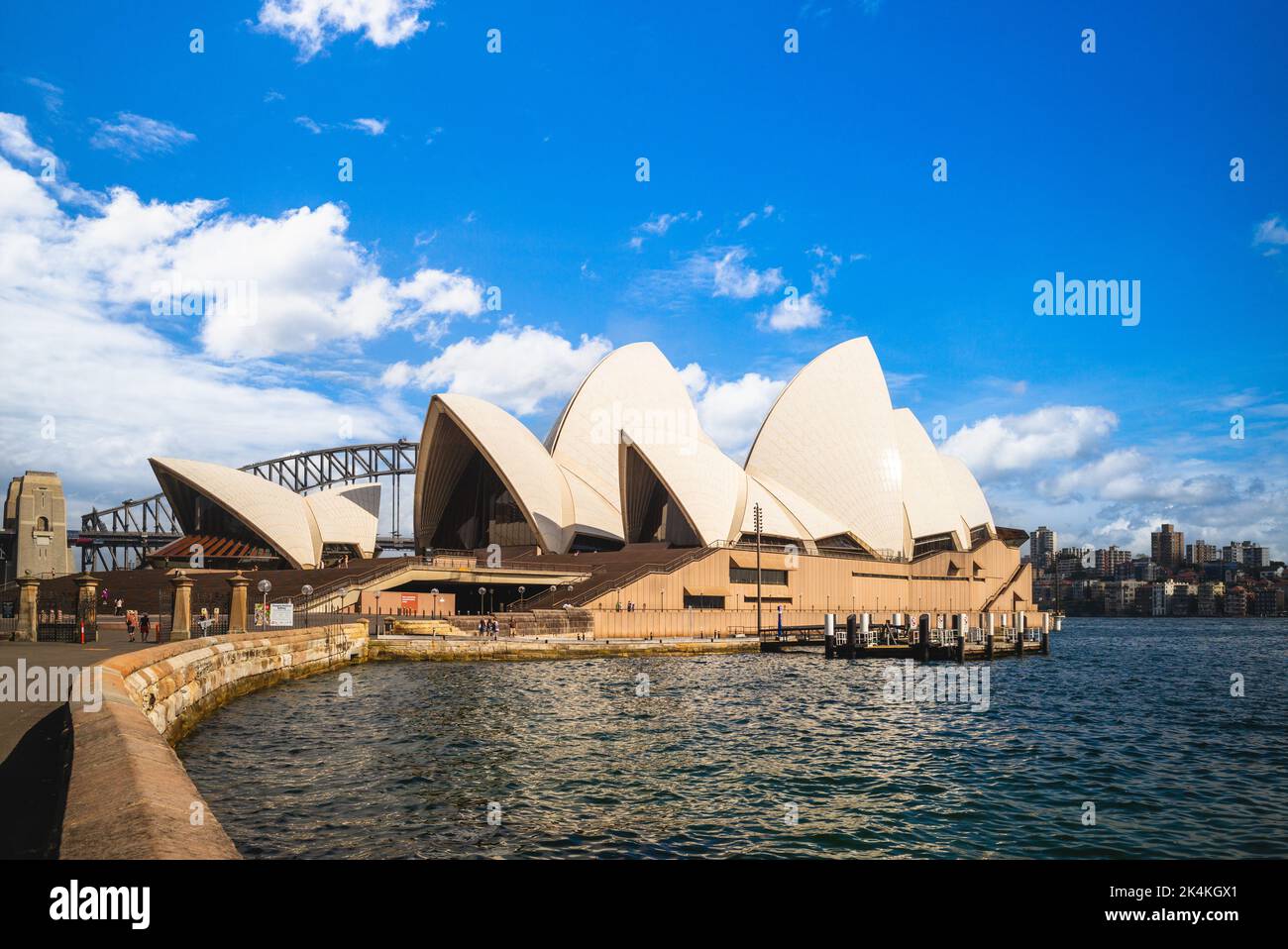 5 gennaio 2019: sydney Opera House, un centro per le arti dello spettacolo multi-venue al Porto di Sydney, situato a Sydney, New South Wales, Australia. È diventato un Foto Stock
