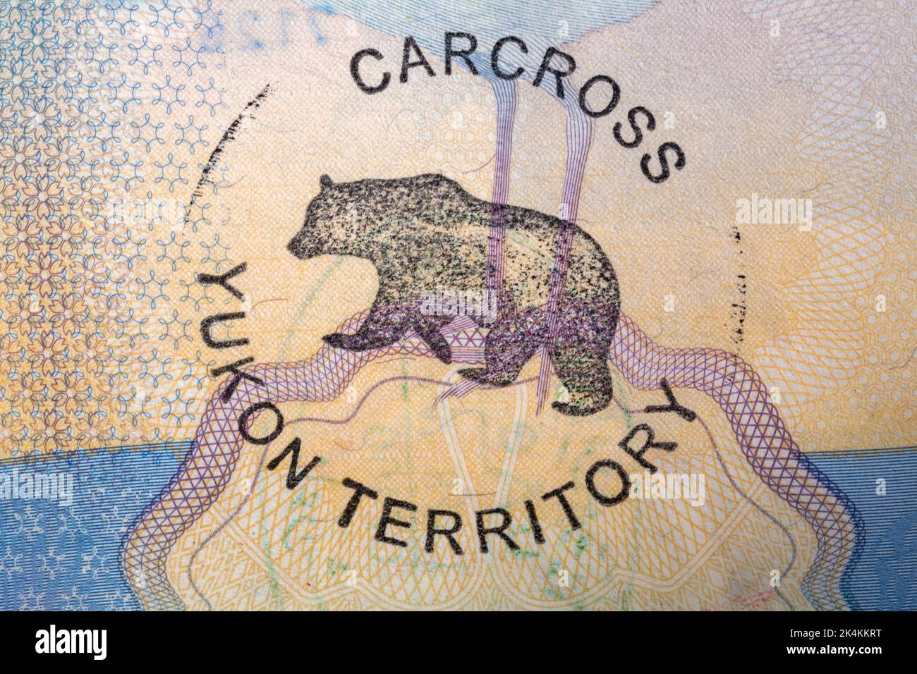 Carcross Yukon Territory - francobollo nel passaporto britannico Foto Stock