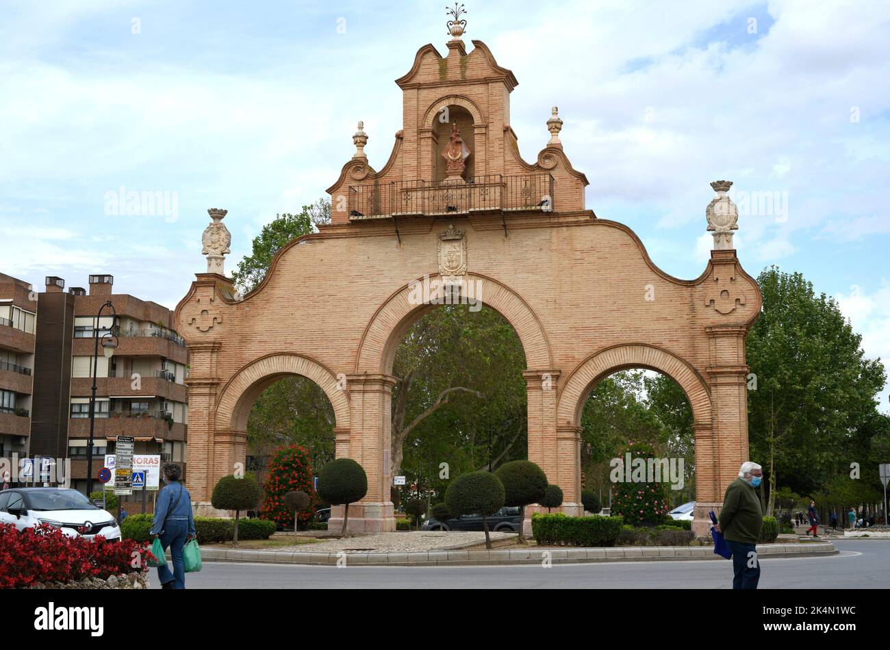 Antequera, Puerta de Estepa (gli originali sono dell'anno 1749 e la ricostruzione del 1998). Málaga, Andalusia, Spagna. Foto Stock