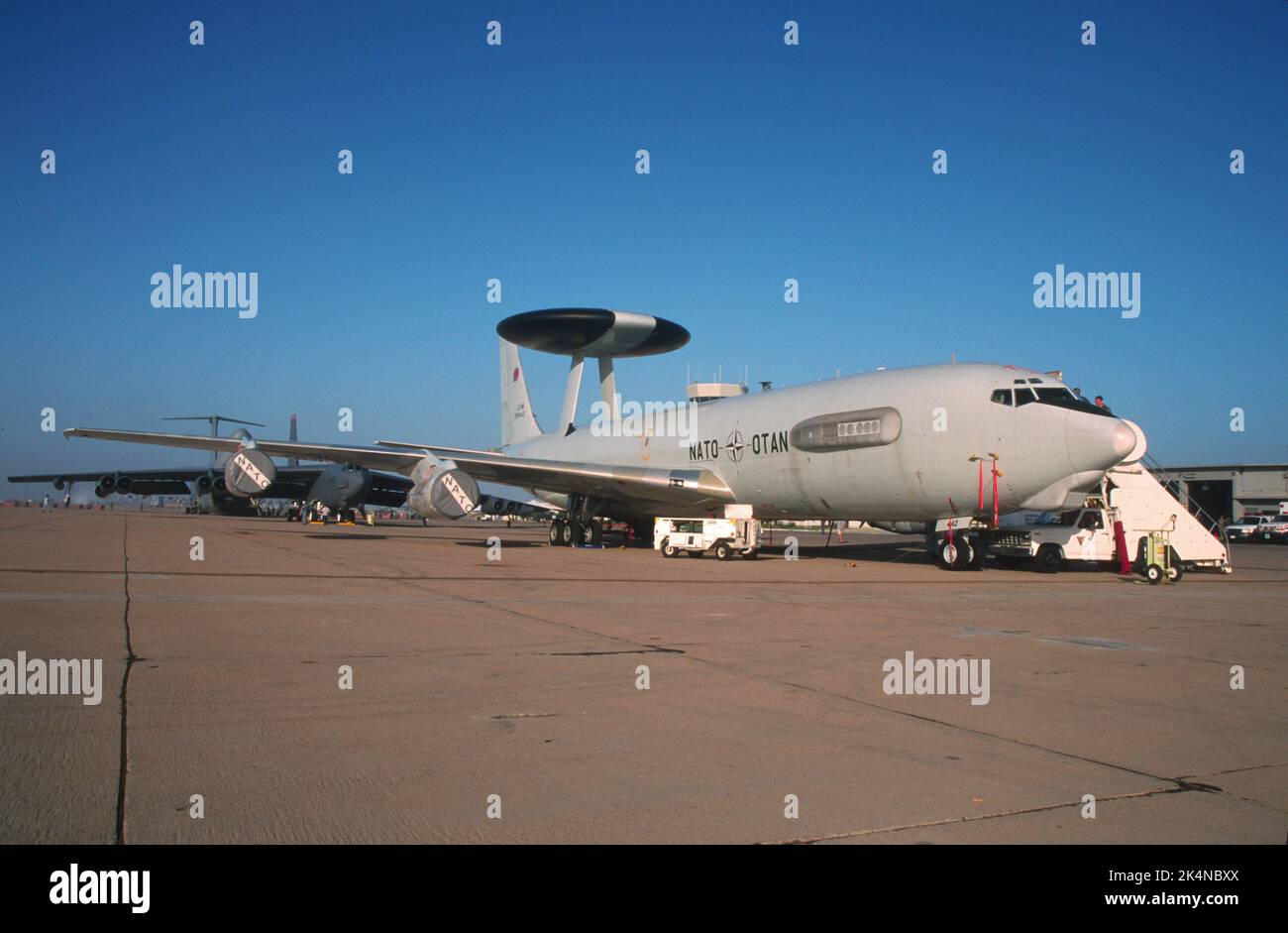 Nato AWACS sul tarmac a NAS Miramar a San Diego, California Foto Stock
