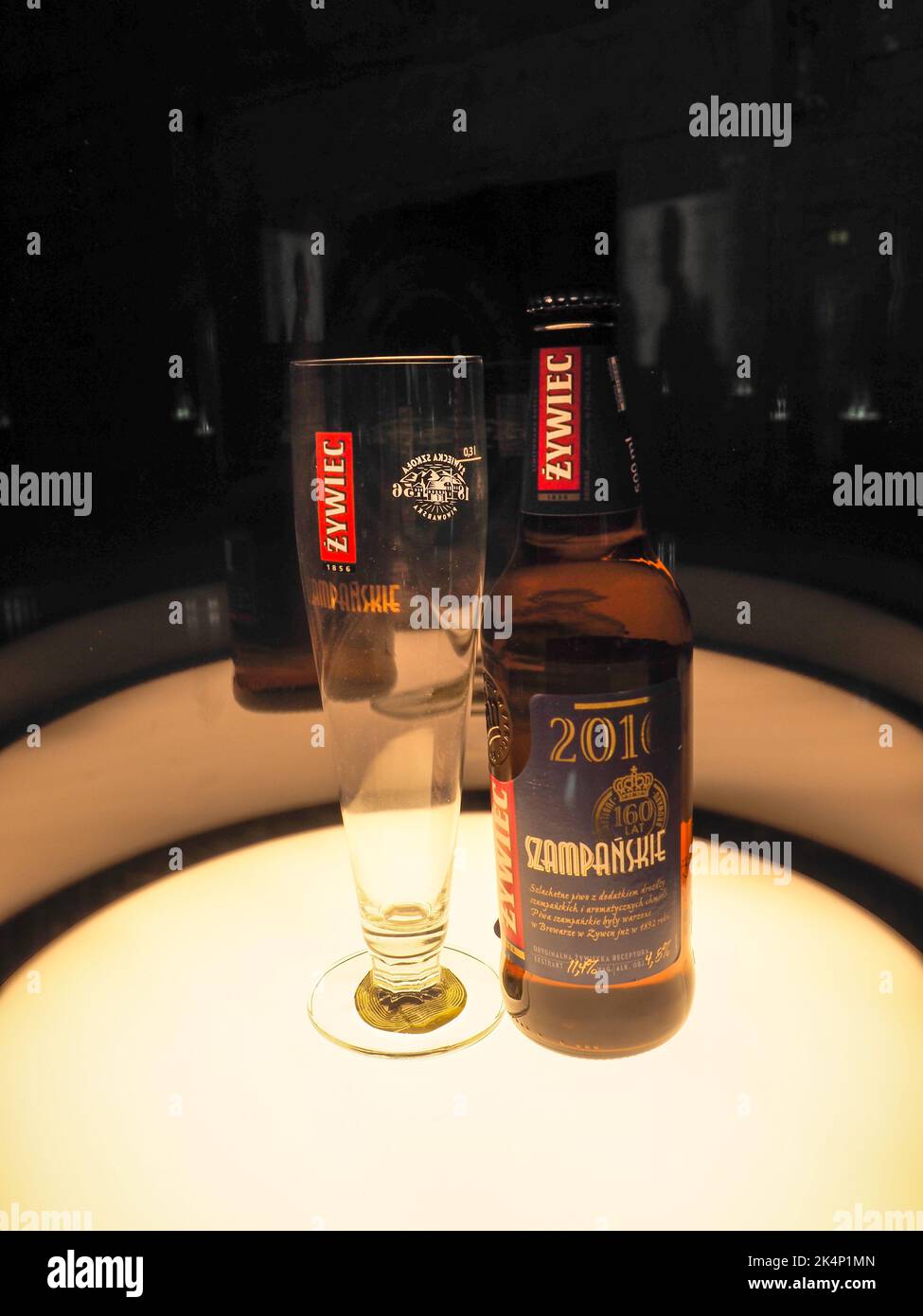 Żywiec, Polonia - 1 agosto 2018: Visita al museo della fabbrica di birra Zywiek Foto Stock