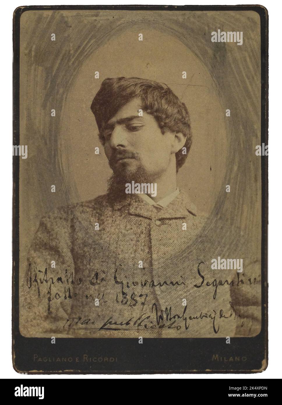 Ritratto fotografico del pittore italiano Giovanni Segantini (1858-1899), studio Pagliano & ricordi a Milano, 1887. Foto Stock