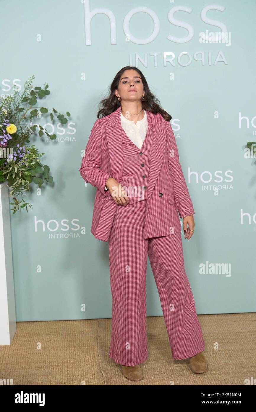 Madrid. Spagna. 20221005, Maria Garcia de Jaime partecipa alla presentazione della Collezione Hoss-Intropia Autunno/Inverno 2022 alla Fondazione Fernando de Castro il 5 ottobre 2022 a Madrid, Spagna Credit: MPG/Alamy Live News Foto Stock