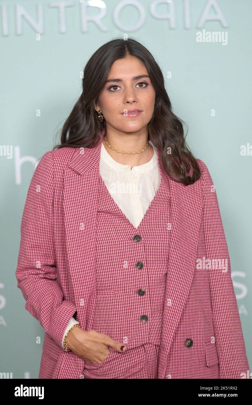 5 ottobre 2022, Madrid, Madrid, Spagna: Maria Garcia de Jaime partecipa alla presentazione della Collezione Hoss-Intropia Autumn/Winter 2022 alla Fondazione Fernando de Castro il 5 ottobre 2022 a Madrid, Spagna (Credit Image: © Jack Abuin/ZUMA Press Wire) Foto Stock