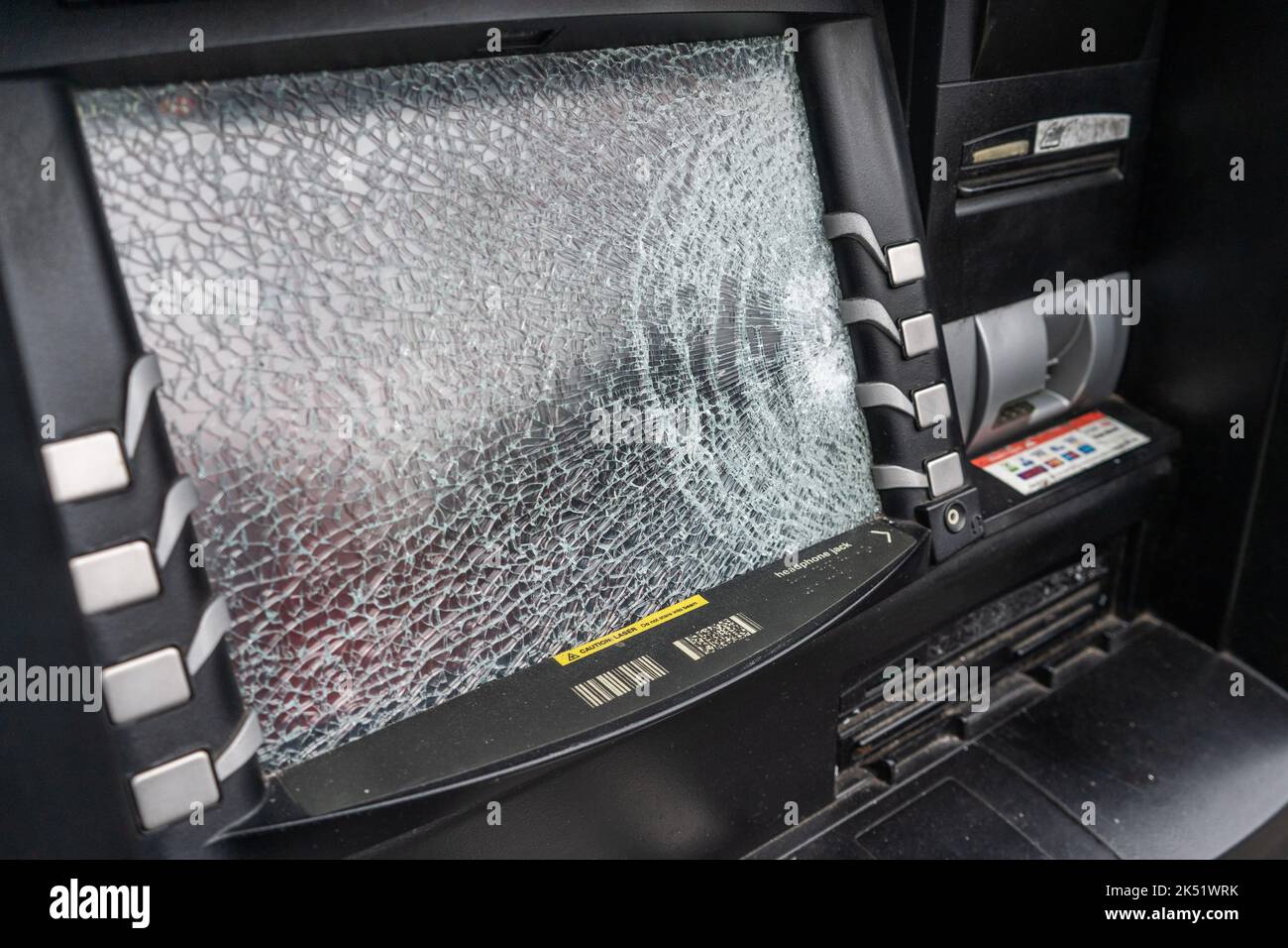 5 ottobre 2022: Bancomat vandalizzato Foto Stock