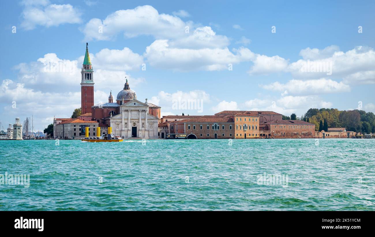 VENEZIA, ITALIA - 12 OTTOBRE : Vista dell'Isola di San Giorgio maggiore, Venezia il 12 ottobre 2014 Foto Stock