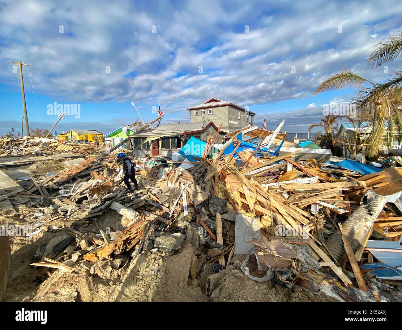 Matlacha Isles, Florida, (ott 4, 2022) - FEMA Urban Search and Rescue Ohio Task Force 1 conduce operazioni di ricerca e salvataggio. Foto Stock