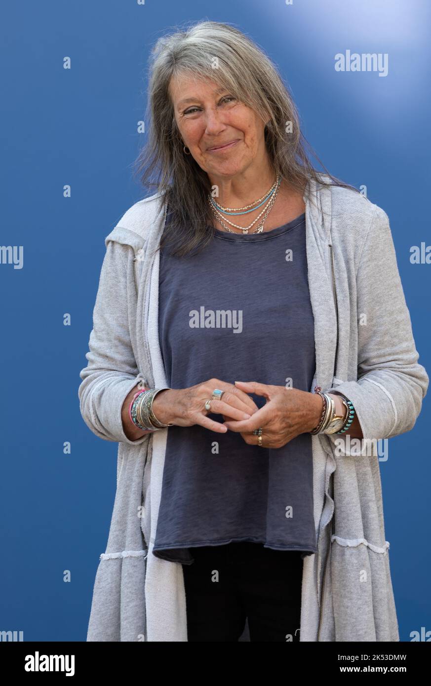 Cantante e autrice Vashti Bunyan all'Edinburgh International Book Festival, Scozia, Regno Unito Foto Stock