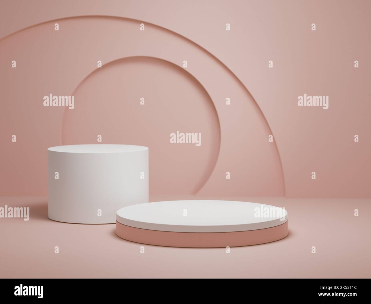 Layout podio per la presentazione del prodotto, sfondo marrone pastello, rendering 3D, illustrazione 3D. Foto Stock