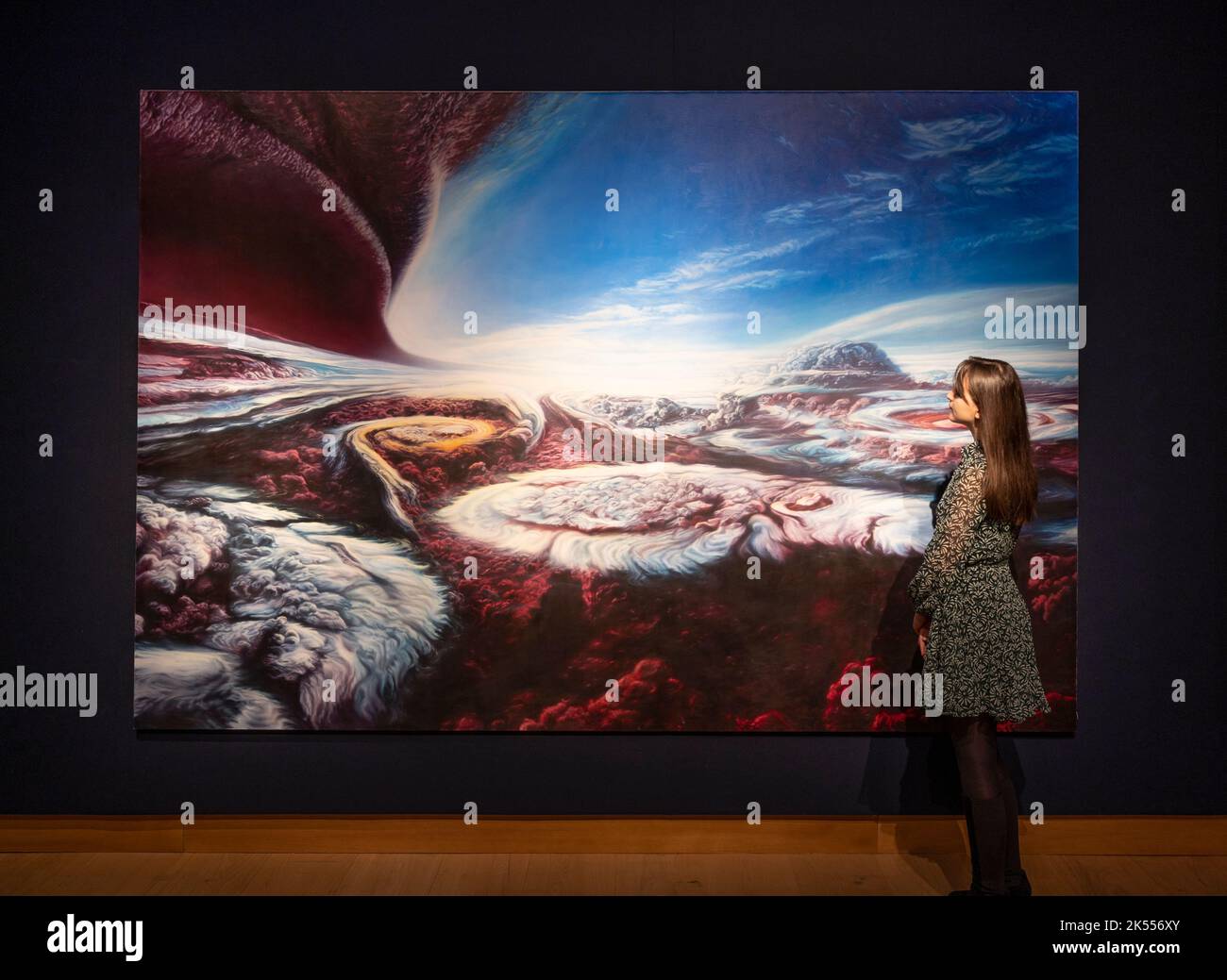 Christie’s, Londra, Regno Unito. 6 ottobre 2022. Christie’s presenta Two Evening Sales come punto focale del programma della settimana del fregio il 13th ottobre: 20th/21st Century: London Evening sale. Immagine: Glenn Brown (b. 1966), Gesù; i morti viventi (dopo ‘Giove Cloudscape’ 1982 di Adolf Schaller). Stima di £ 2.200.000-2.800.000. Credit: Malcolm Park/Alamy Live News Foto Stock