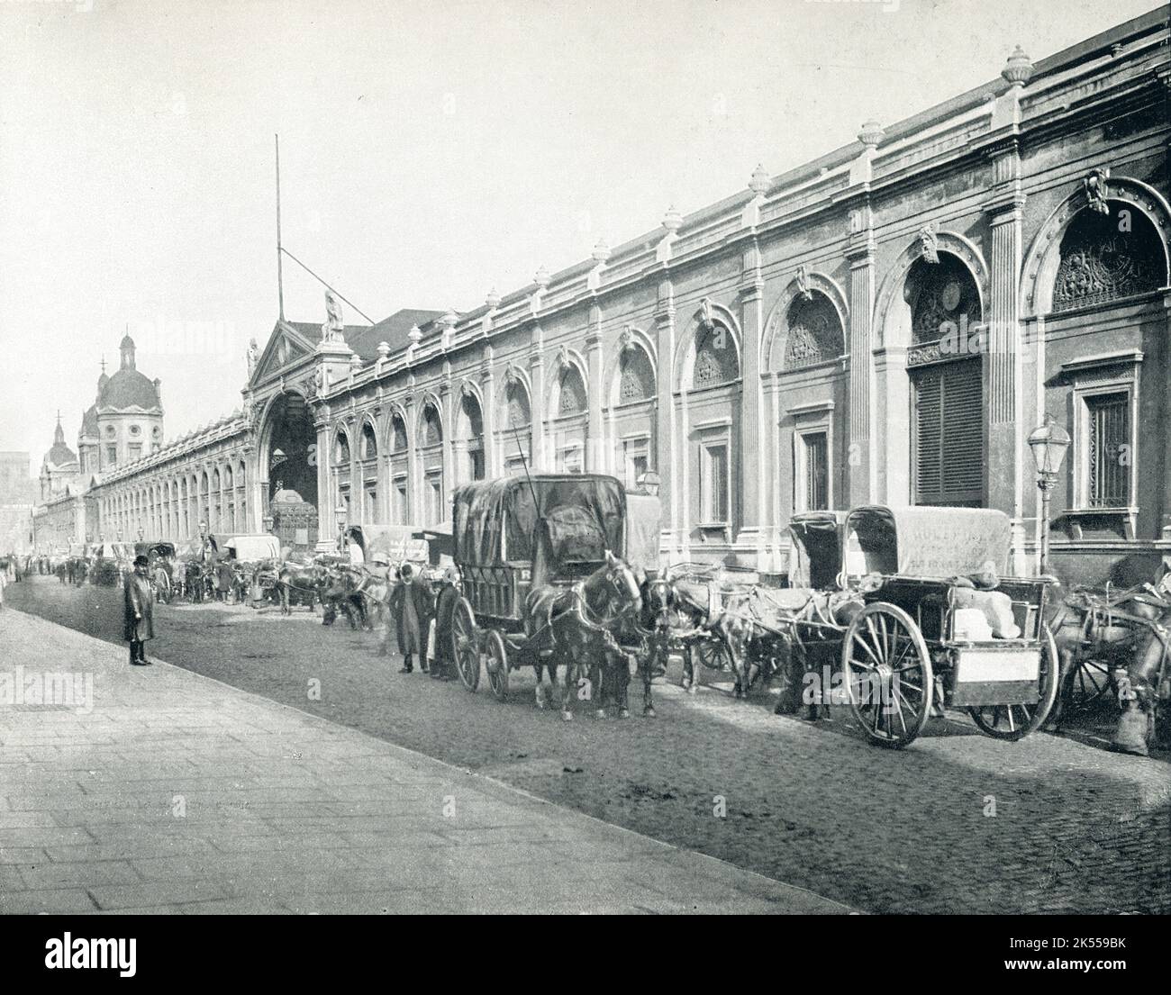 Smithfield Meat Market, Londra, vista storica vittoriana del famoso mercato della carne all'ingrosso britannico Foto Stock
