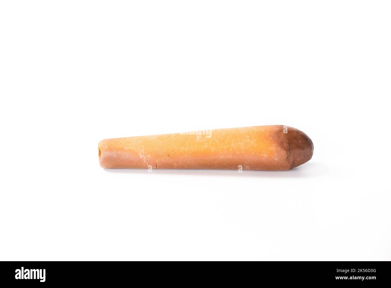 Pestello di terra è usato spesso con un mortaio. Isolato su uno sfondo bianco Uno strumento di cucina usato per il suono o macinare ingredienti. utensili da cucina asiatici Foto Stock