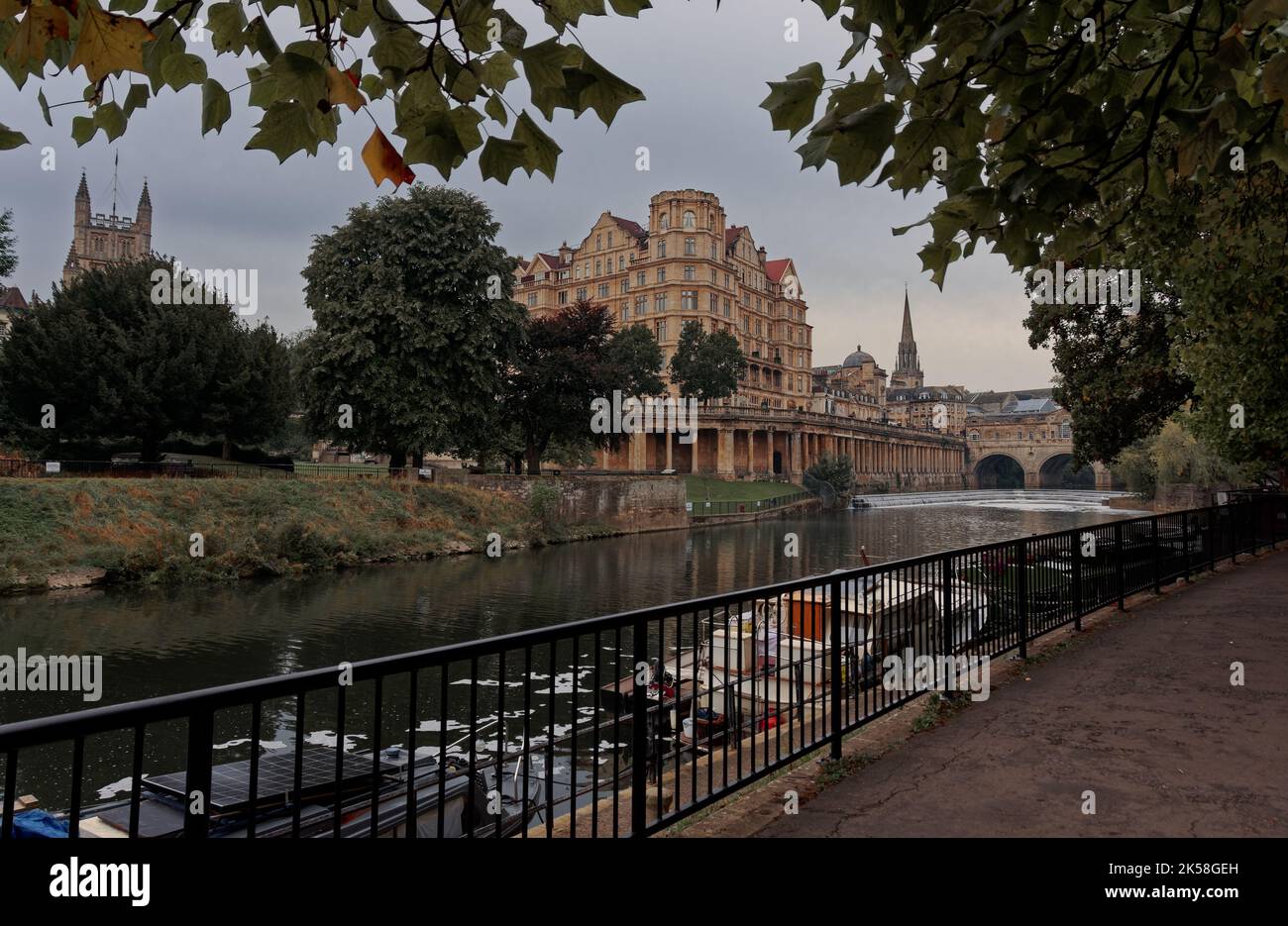 Autunno in vasca da bagno Foto Stock