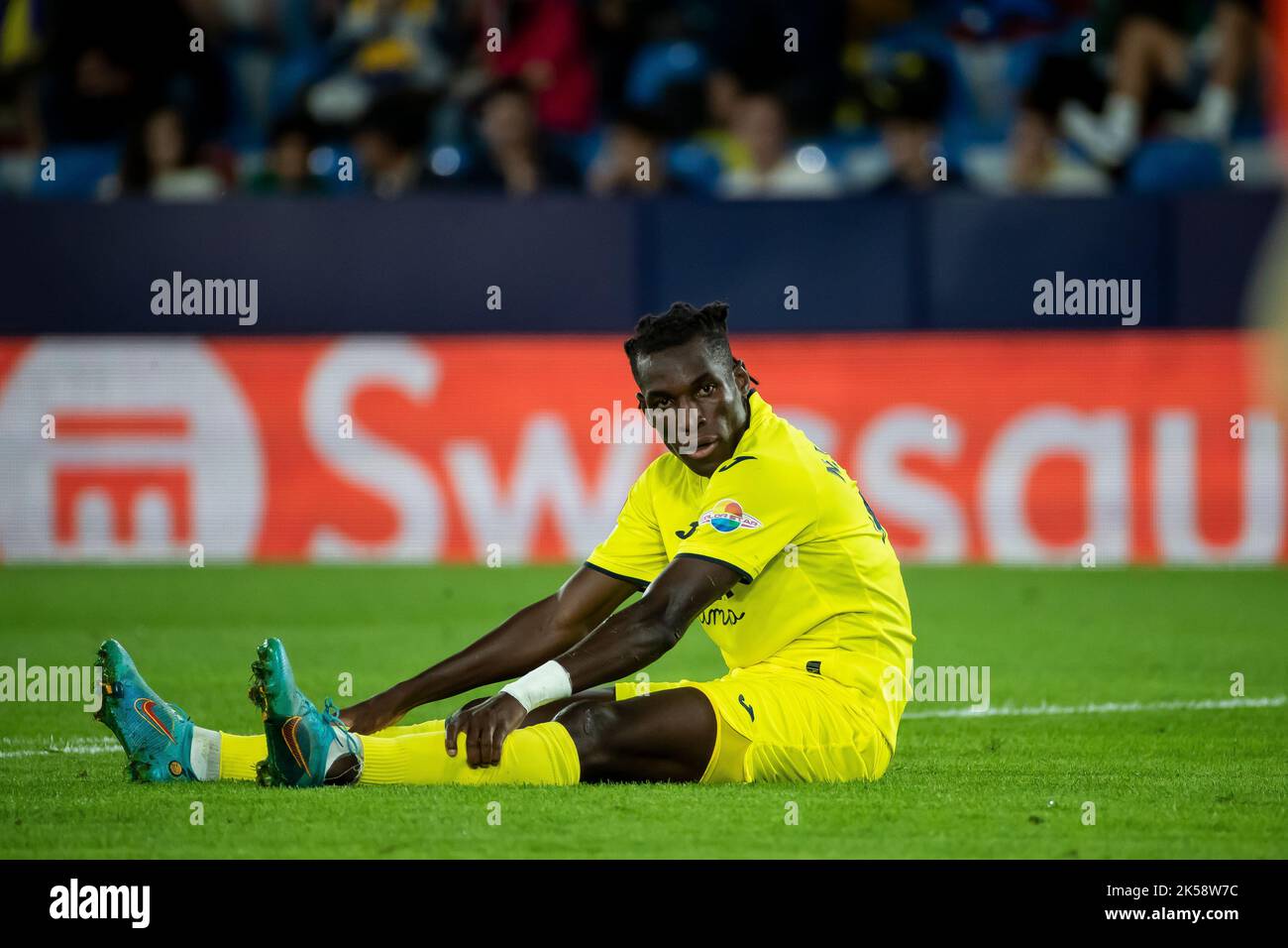 Valencia, Spagna, 6 ottobre 2022. Nicolas Jackson di Villarreal durante la partita della UEFA Europa Conference League tra Villarreal CF e FK Austria Wien allo stadio Ciutat de Valencia. Foto di Jose Miguel Fernandez /Alamy Live News ) Foto Stock