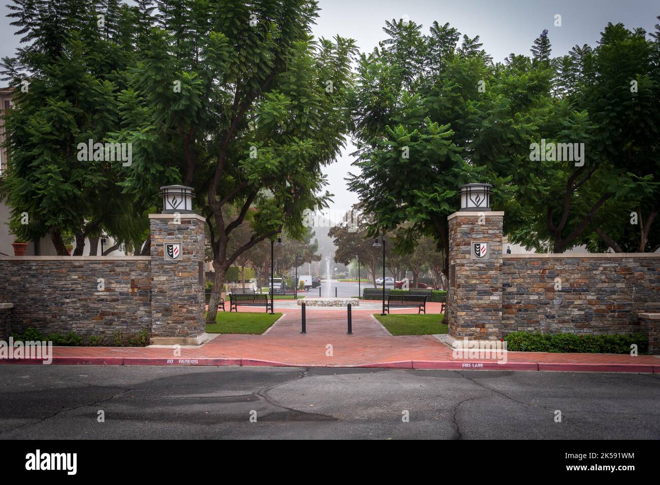 La Claremont Graduate University è un'università privata, completamente laureata presso i Claremont Colleges nella California meridionale. Foto Stock