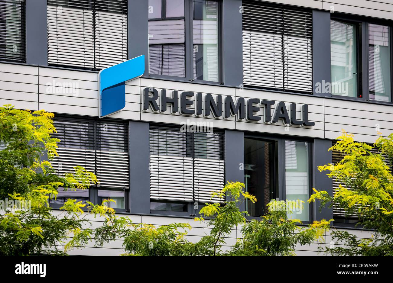 27.07.2022, Germania, Renania settentrionale-Vestfalia, Düsseldorf - RHEINMETALL, sede principale del gruppo siderurgico e fornitore di automobili con sede a Duesseldorf. 00 Foto Stock