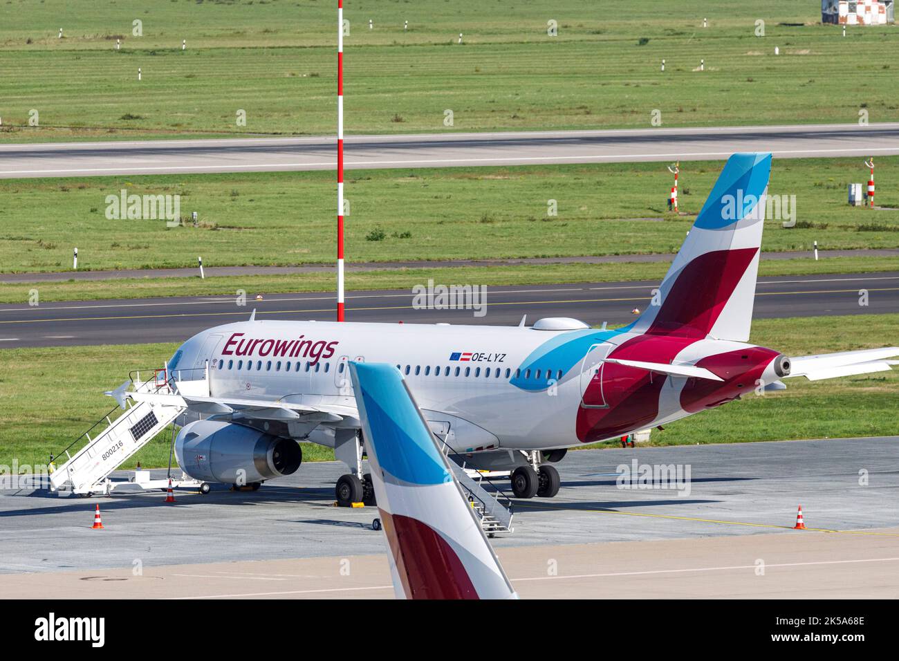 Aeroporto di Düsseldorf - Aeroporto Internazionale DUS, aeromobile Eurowings Foto Stock