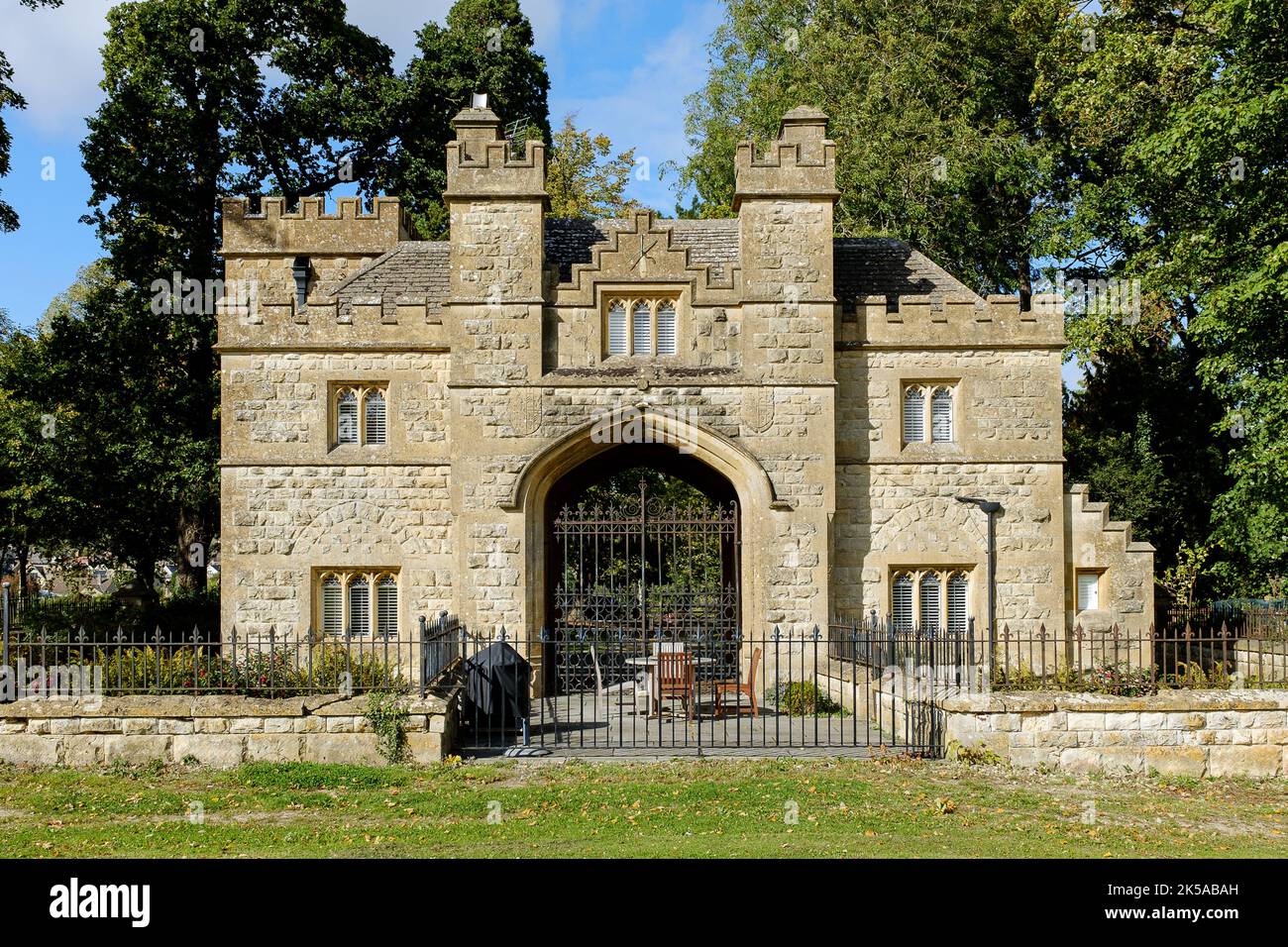 Il Gatehouse a Sudeley Castle, Winchcombe, Gloucestershire Foto Stock