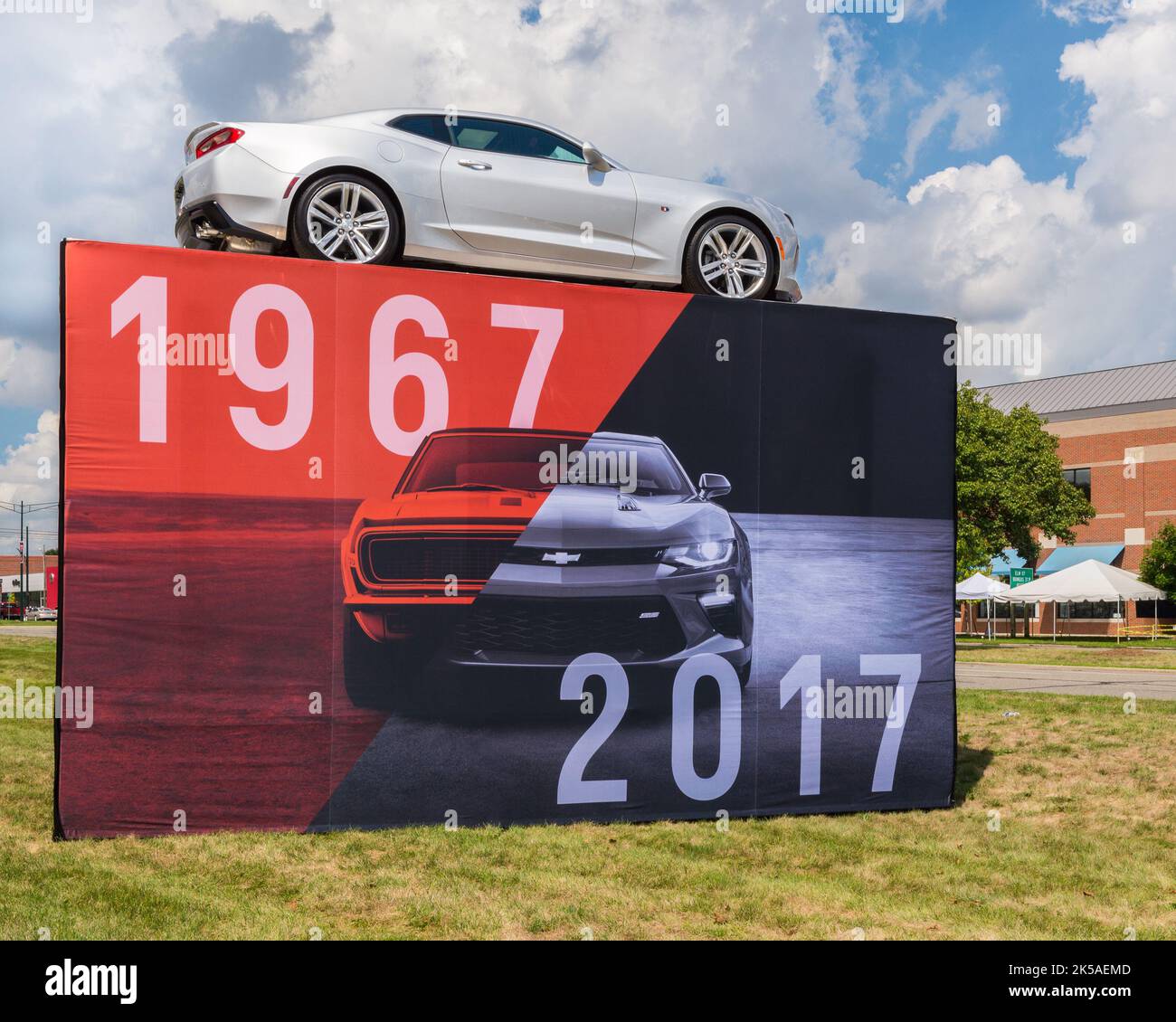 BIRMINGHAM, MI/USA - 19 AGOSTO 2016: Mostra '1967-2017: 50 anni di Camaro', Woodward Dream Cruise. Foto Stock