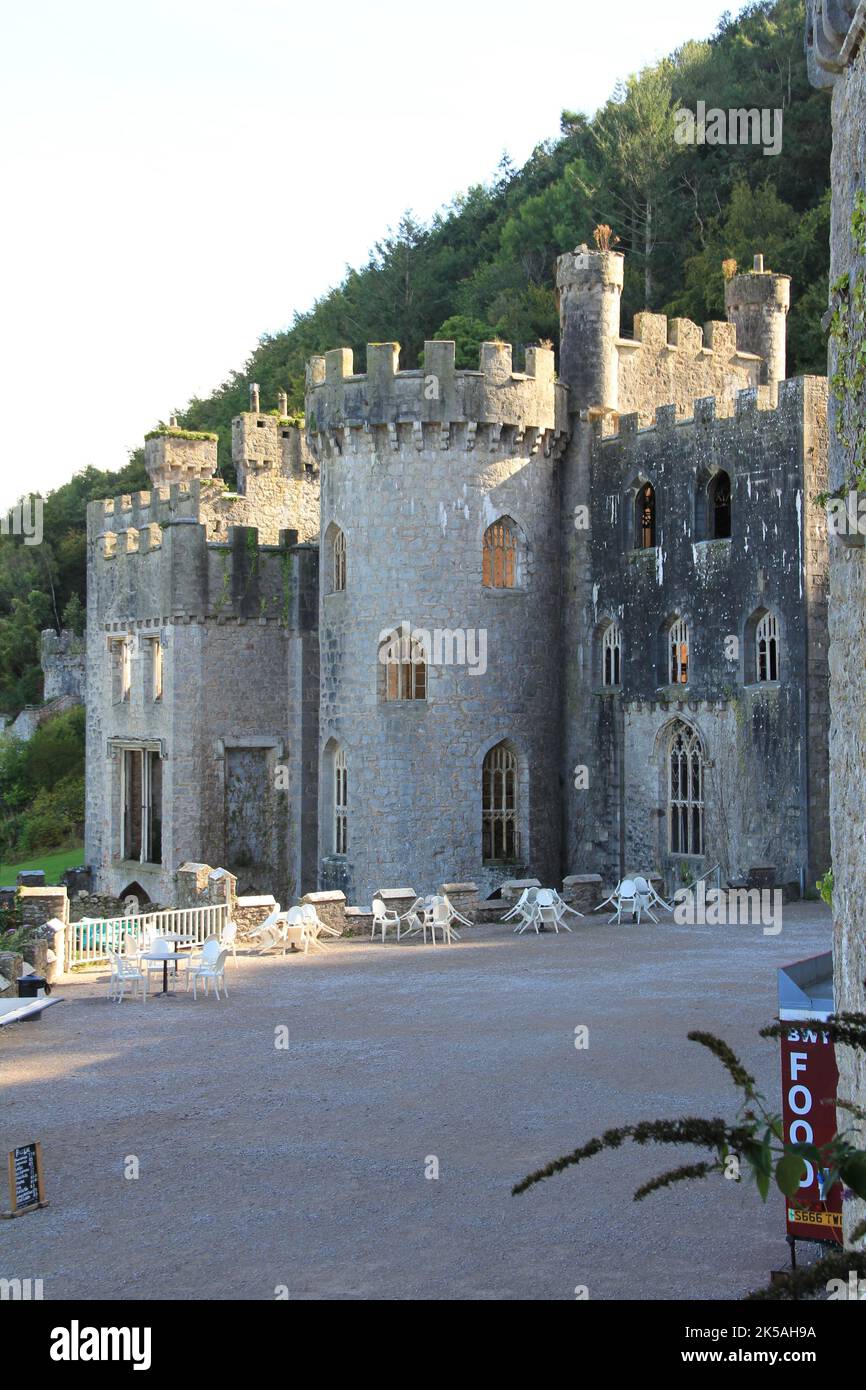 Castello di Gwrych in Galles Foto Stock