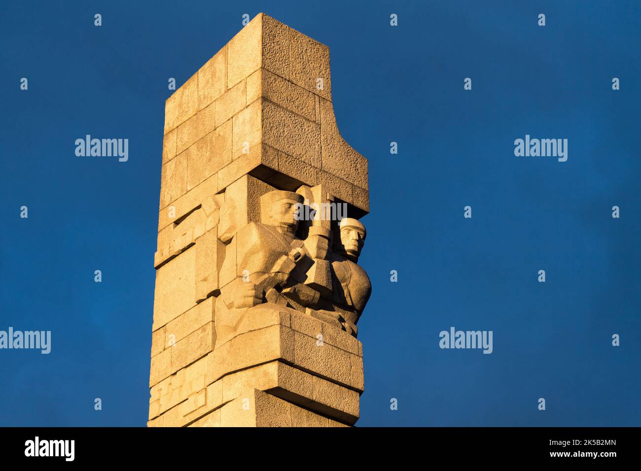 Pomnik Obroncow Wybrzeza (monumento della costa difensori) per memorizzare soldati polacchi che hanno difeso Wojskowa Skladnica Tranzytowa (Militare Polacco tra Foto Stock