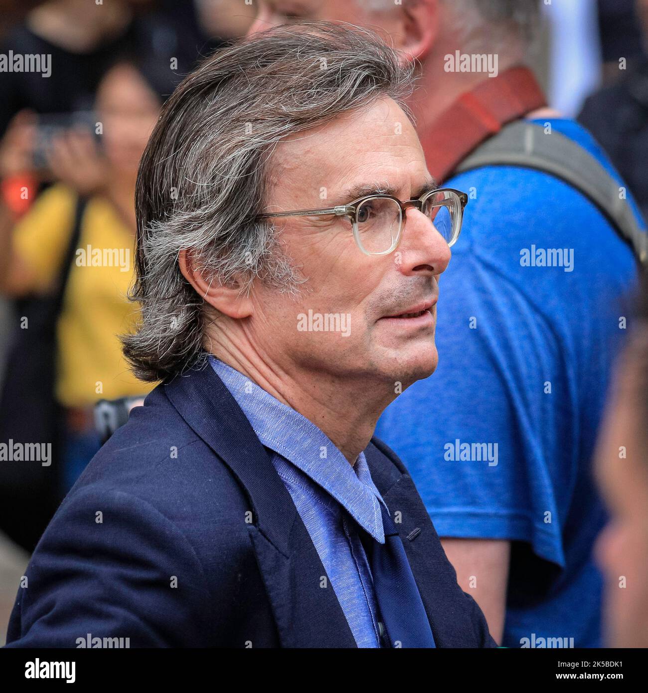 Robert Peston, giornalista e emittente, ritratto da vicino, Londra Foto Stock