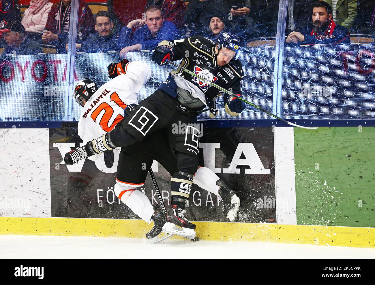 Linköping HC vs. Karlskrona HK , Svedese Hockey League, nell'arena di Saab, Linköping, Svezia. Nella foto: No. 12 Sebastian Karlsson, Linköping HC. Foto Stock