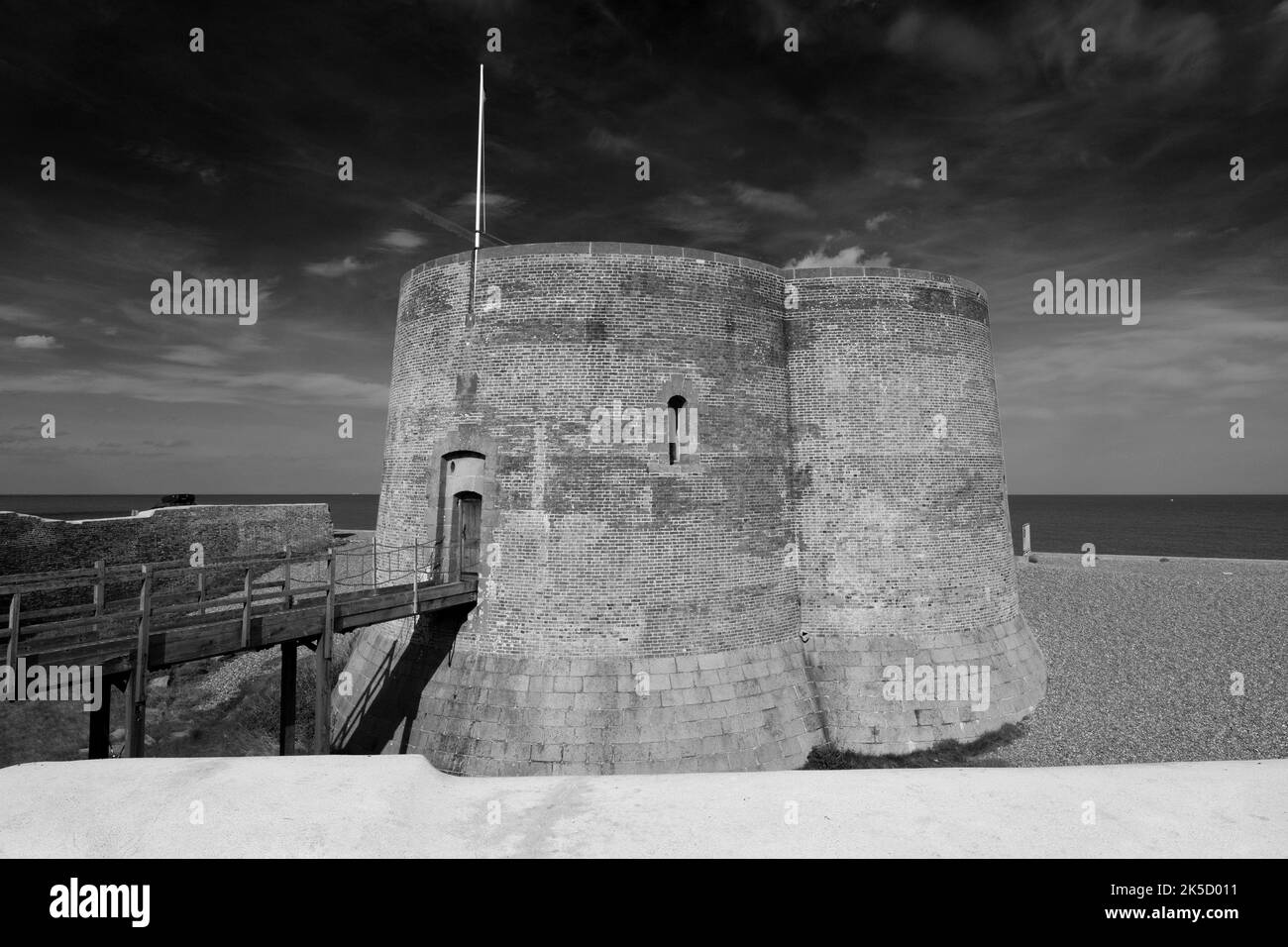 La Torre martello, la città di Aldeburgh, Suffolk, East Anglia, Inghilterra Foto Stock
