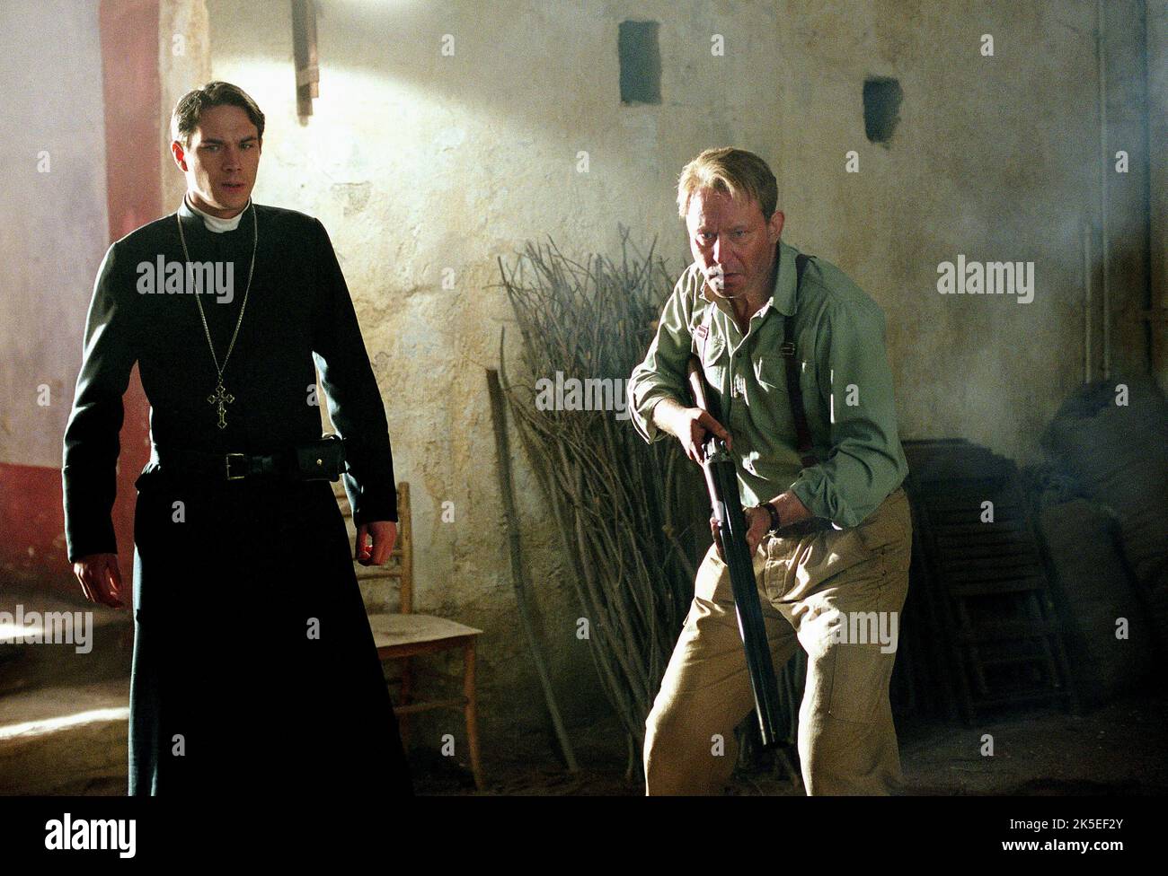 D'ARCY, SKARSGARD, ESORCISTA: L'INIZIO, 2004 Foto Stock