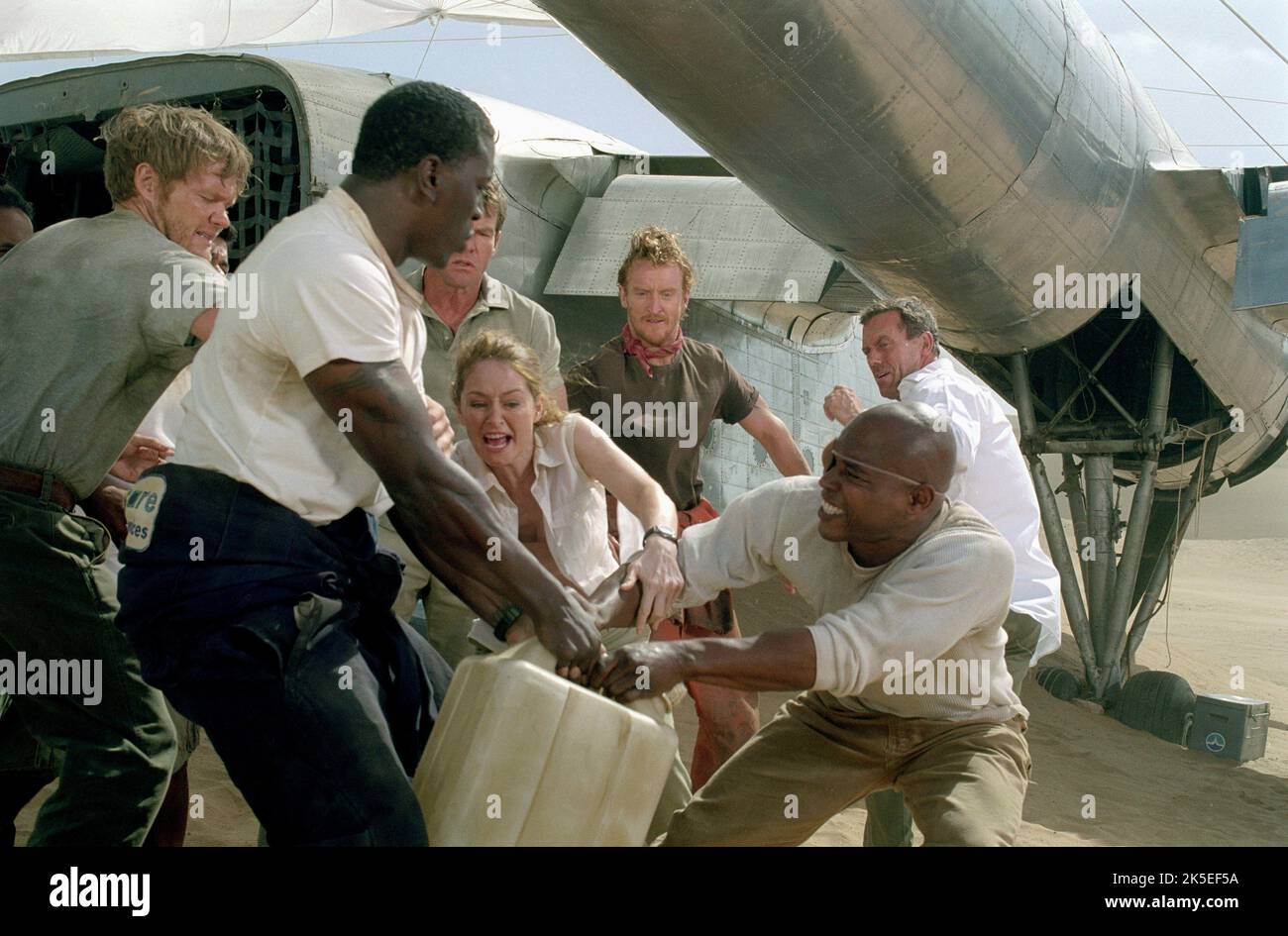 SCOTT MICHAEL CAMPBELL, Tyrese Gibson, MIRANDA OTTO, Dennis Quaid, TONY CURRAN, KIRK JONES, Hugh Laurie, volo di Phoenix, 2004 Foto Stock