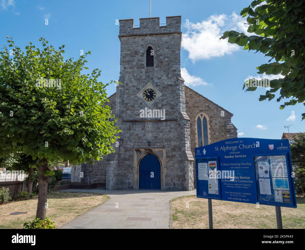Chiesa di St Alphege, una chiesa della Chiesa d'Inghilterra a Whitstable, Kent, Regno Unito. Foto Stock